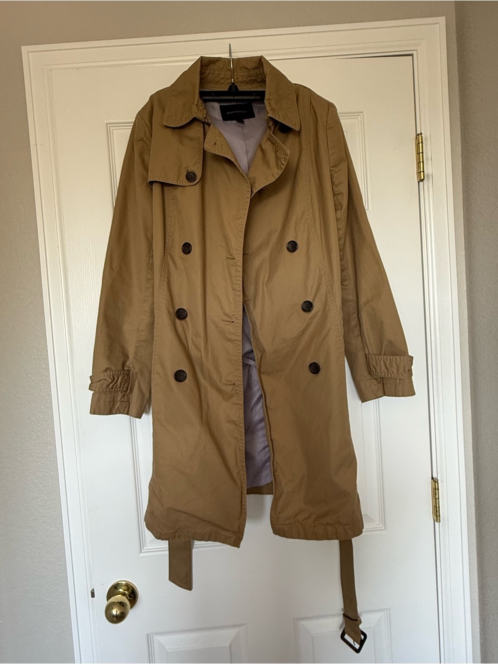 Banana Republic Classic Tan Trench Coat - Lightweight Jacket WORN ONCE